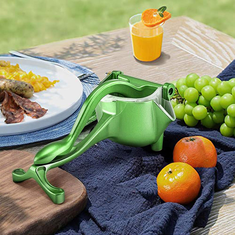 Portable Manual Juicer Tool